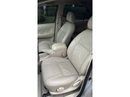 TOYOTA - HILUX SW4 - 2008/2008 - Prata - R$ 101.900,00