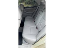 TOYOTA - COROLLA - 2004/2004 - Dourada - R$ 36.900,00